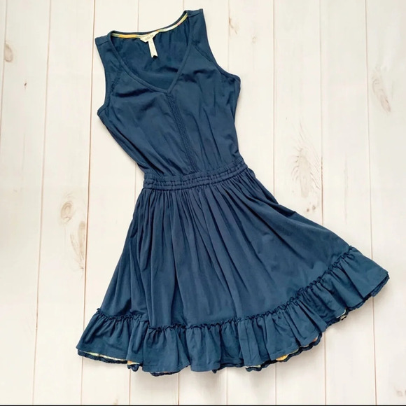 Matilda Jane Dresses & Skirts - Women’s size small excellent condition Matilda Jane swing time dress
